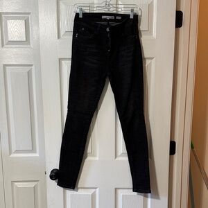 Women's Dark YMI Jeans